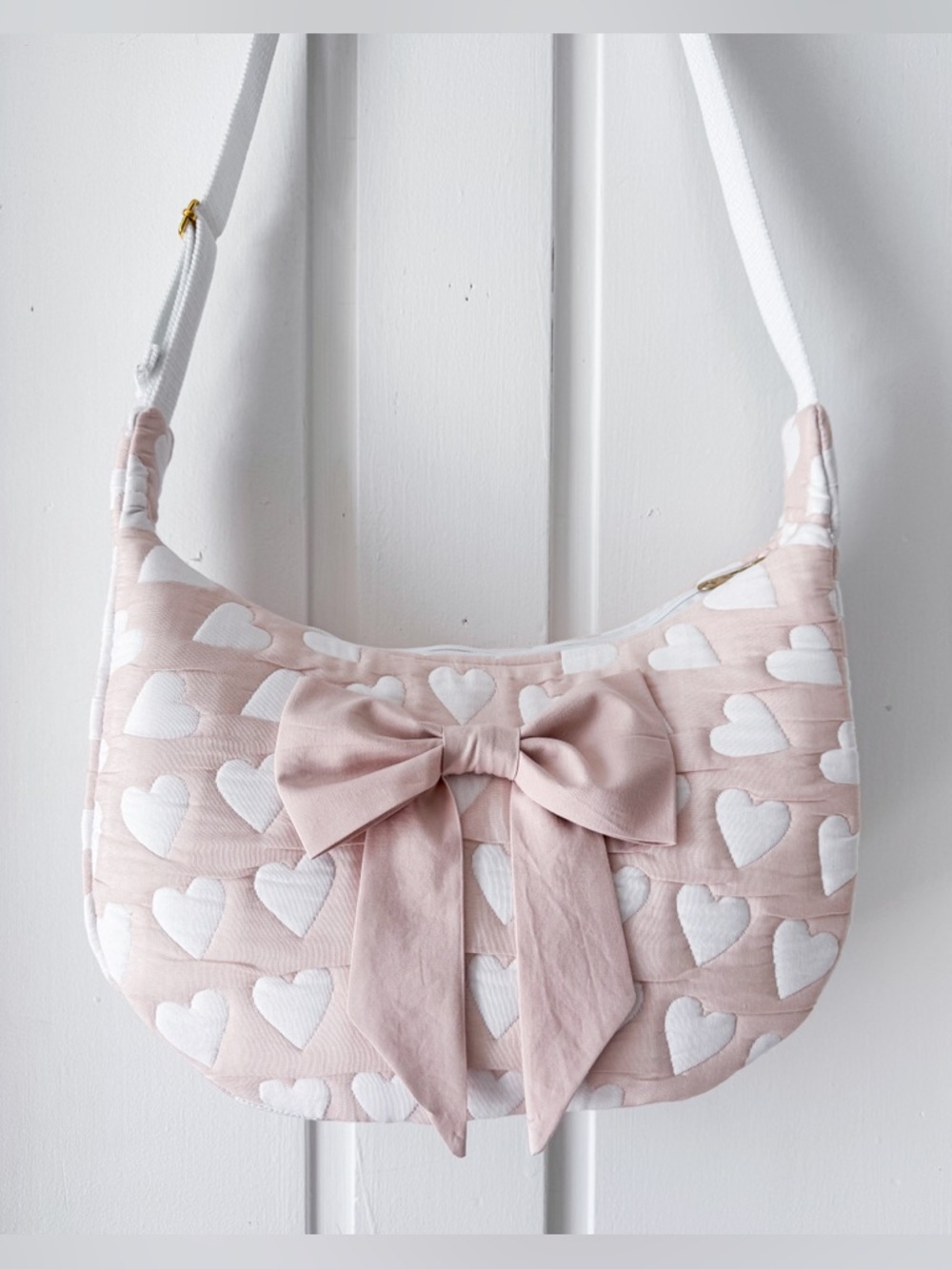 Handmade Upcycled Quilt Heart Crescent Bag - Picture 2 of 9